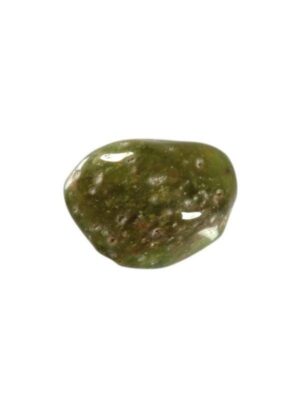 Vesuvianiet of idocraas steen getrommeld